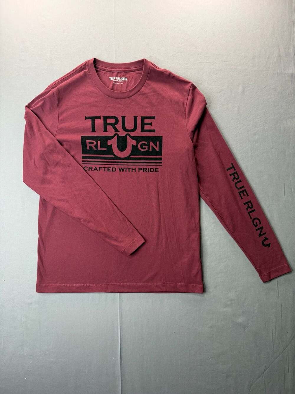 True Religion Long Sleeve Crewneck T-Shirt Size Medium Maroon